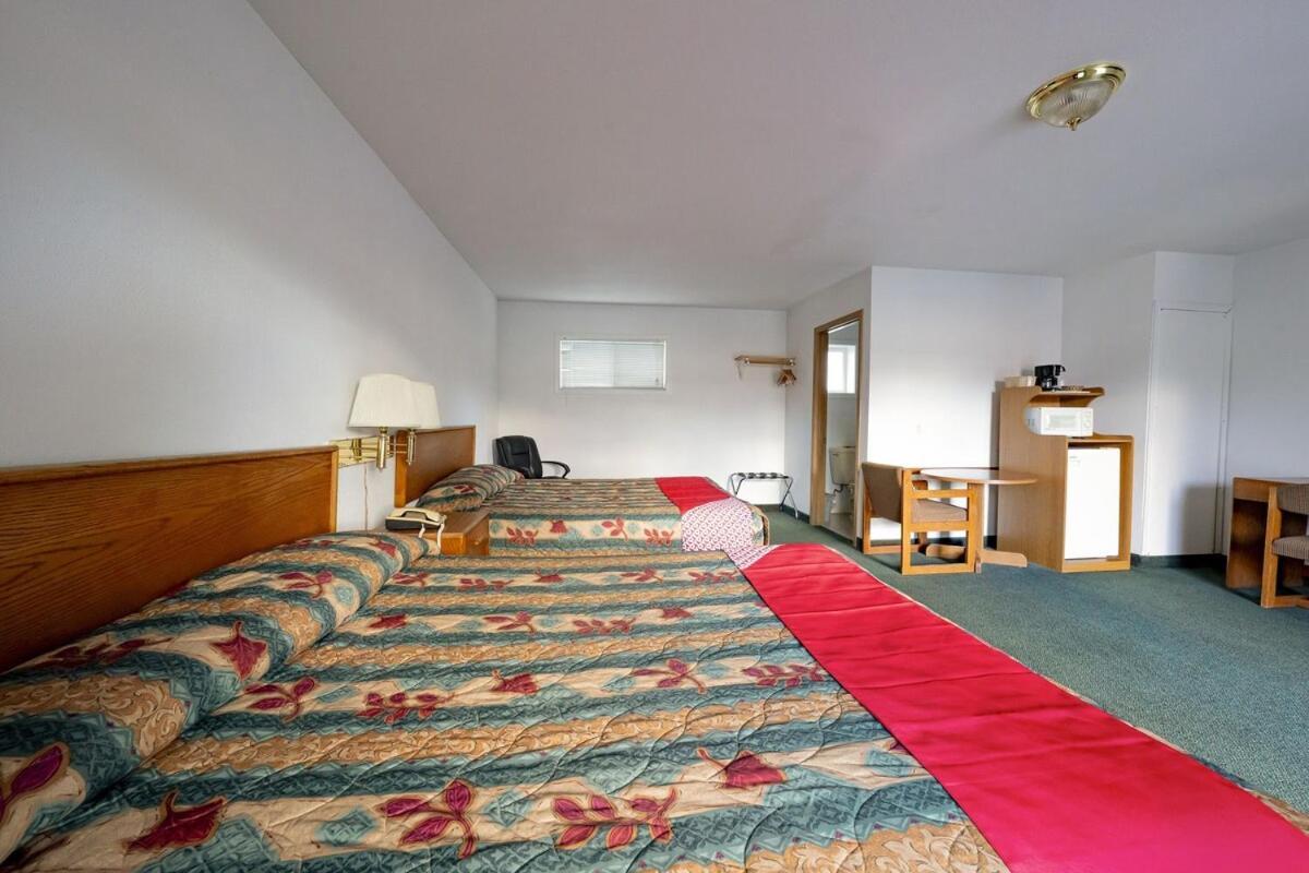 Budget 8 Motel 约翰迪 外观 照片